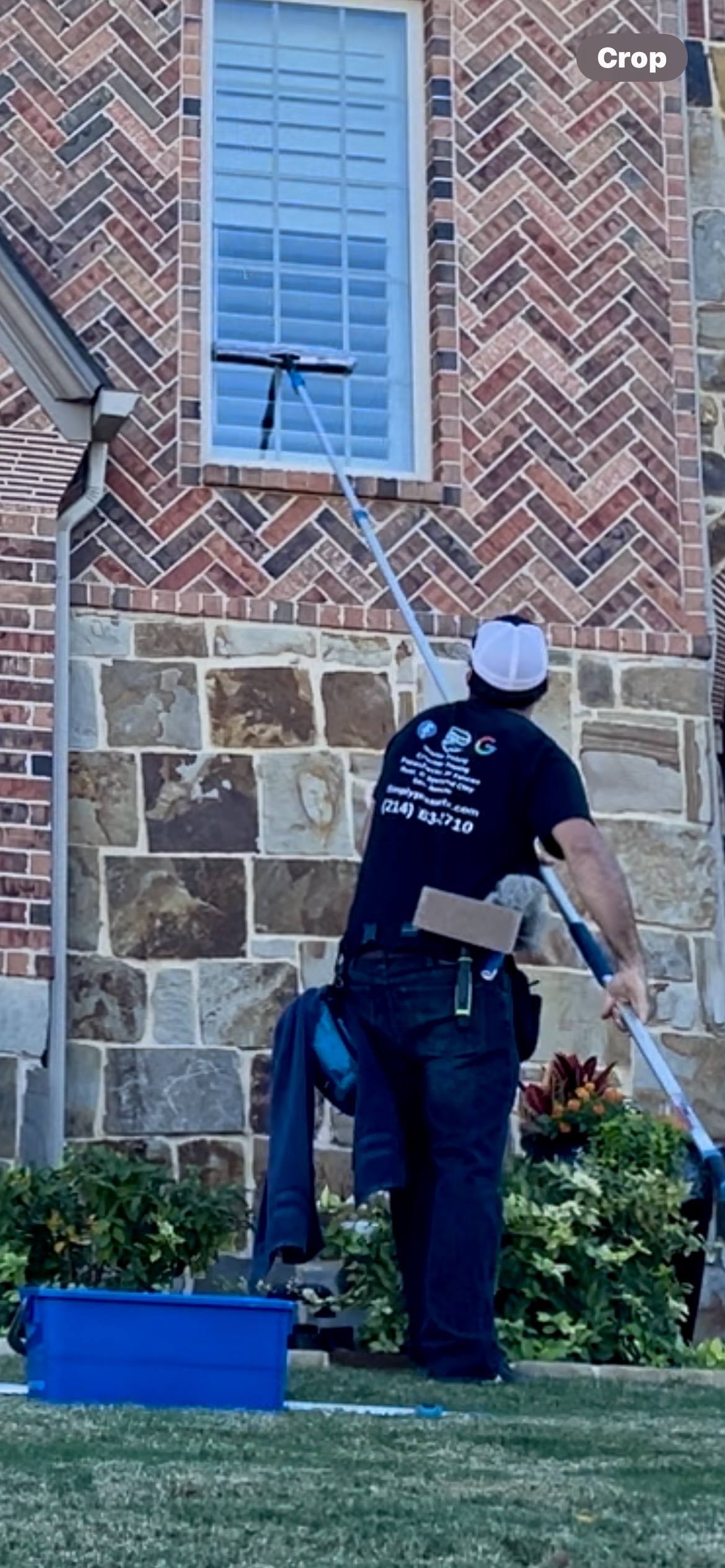 Professional Window Cleaning In Frisco, Tx Thumbnail